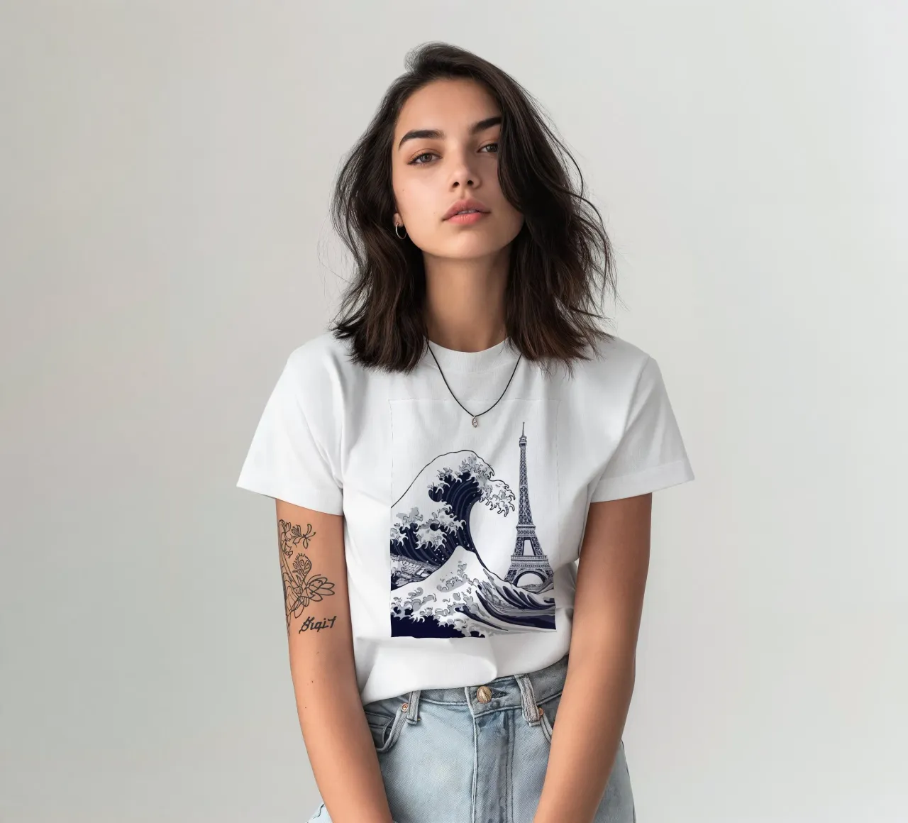 Great Wave & Eiffel Tower t-shirt da edsonramosart