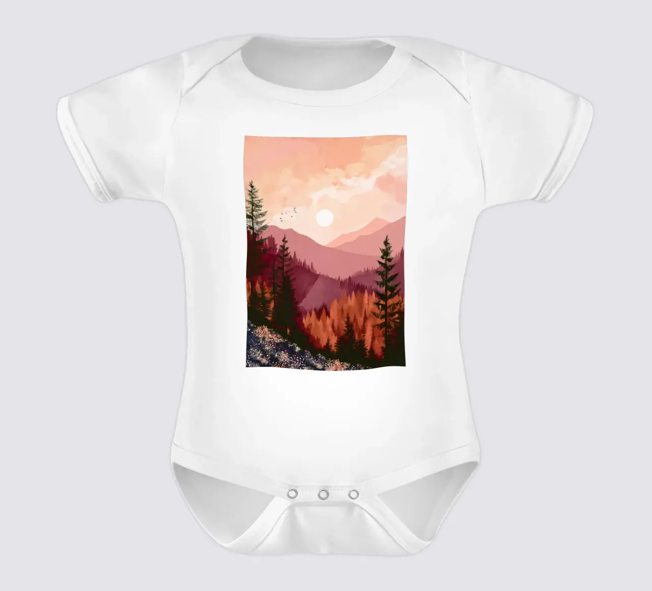Sunset Over Pine Forest and Mountains in Warm Autumn Colors body neonato maniche corte da Dune