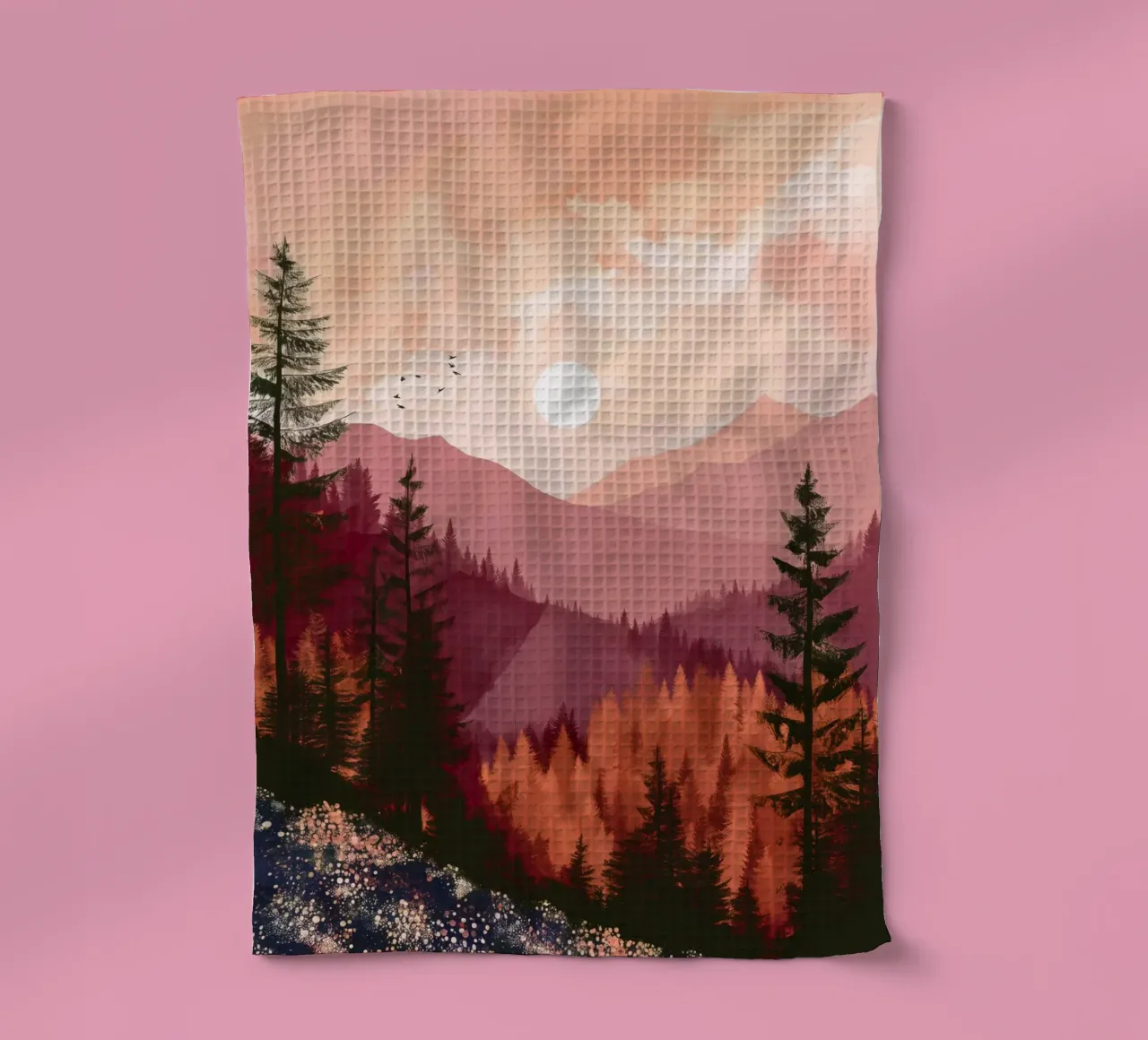 Sunset Over Pine Forest and Mountains in Warm Autumn Colors canovaccio da cucina da Dune