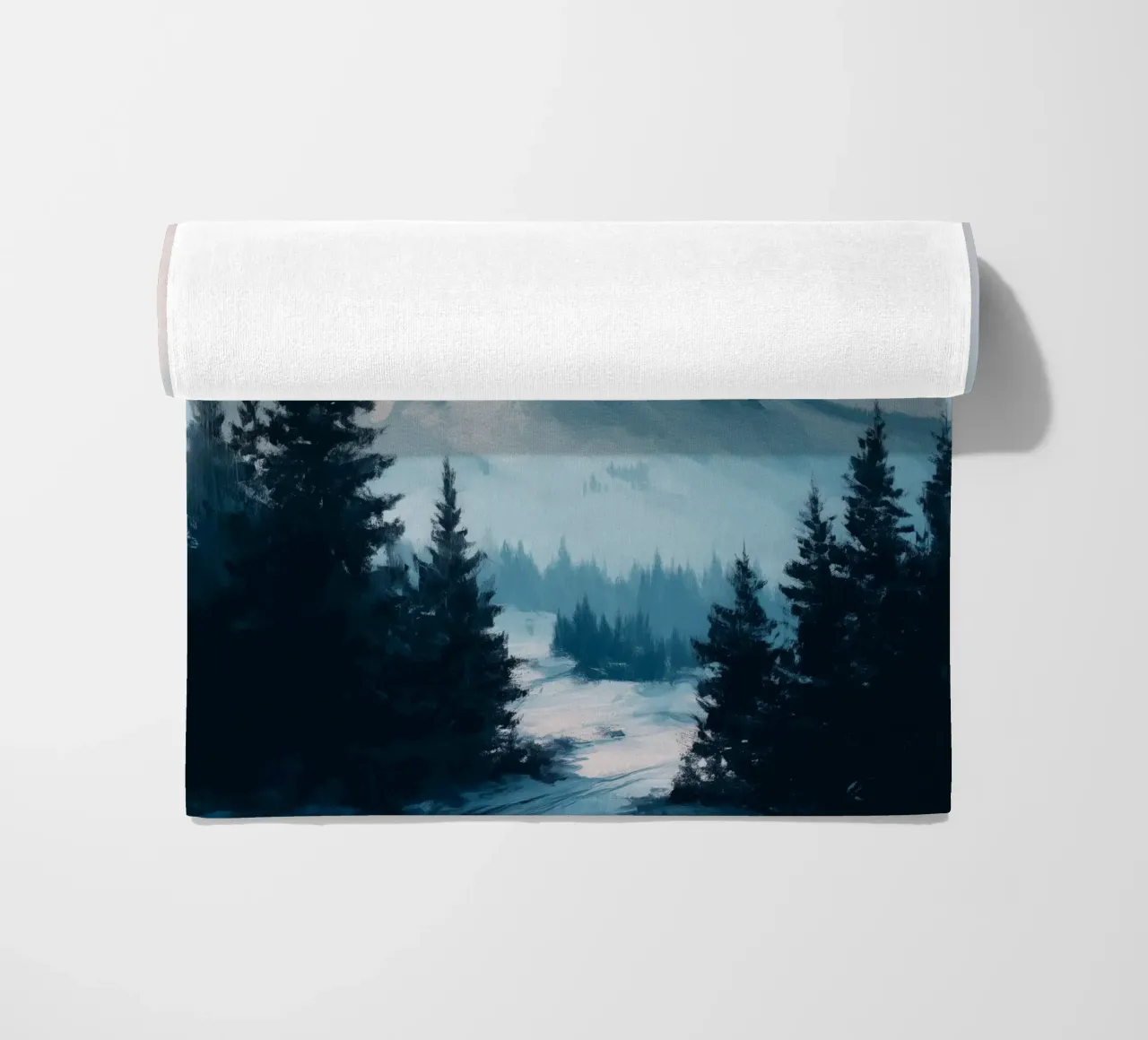 Snowy Mountain Landscape with Crescent Moon and Pine Trees telo mare da Dune
