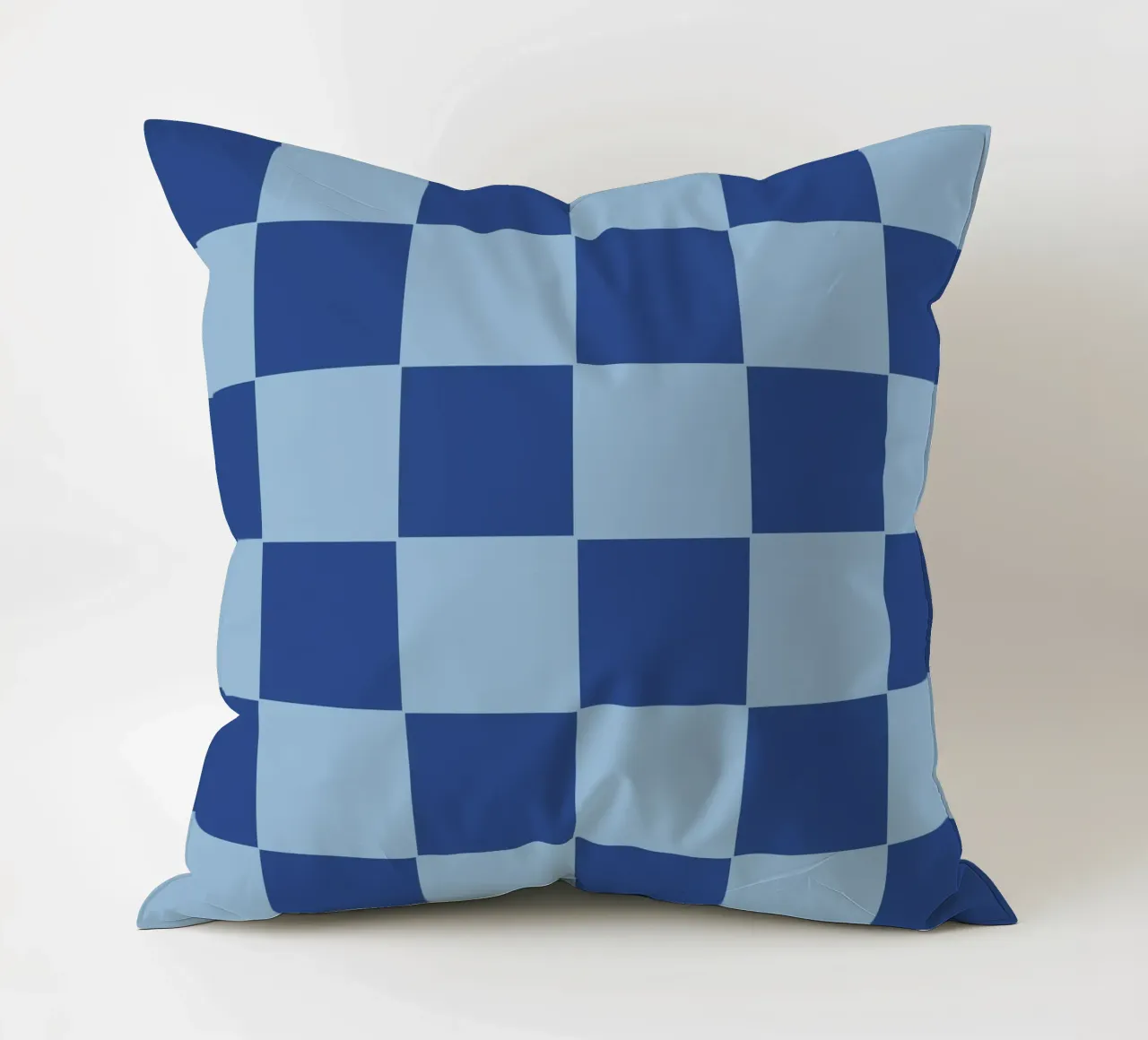 Blue bold eclectic checks cuscino da TijanaArtStudio88