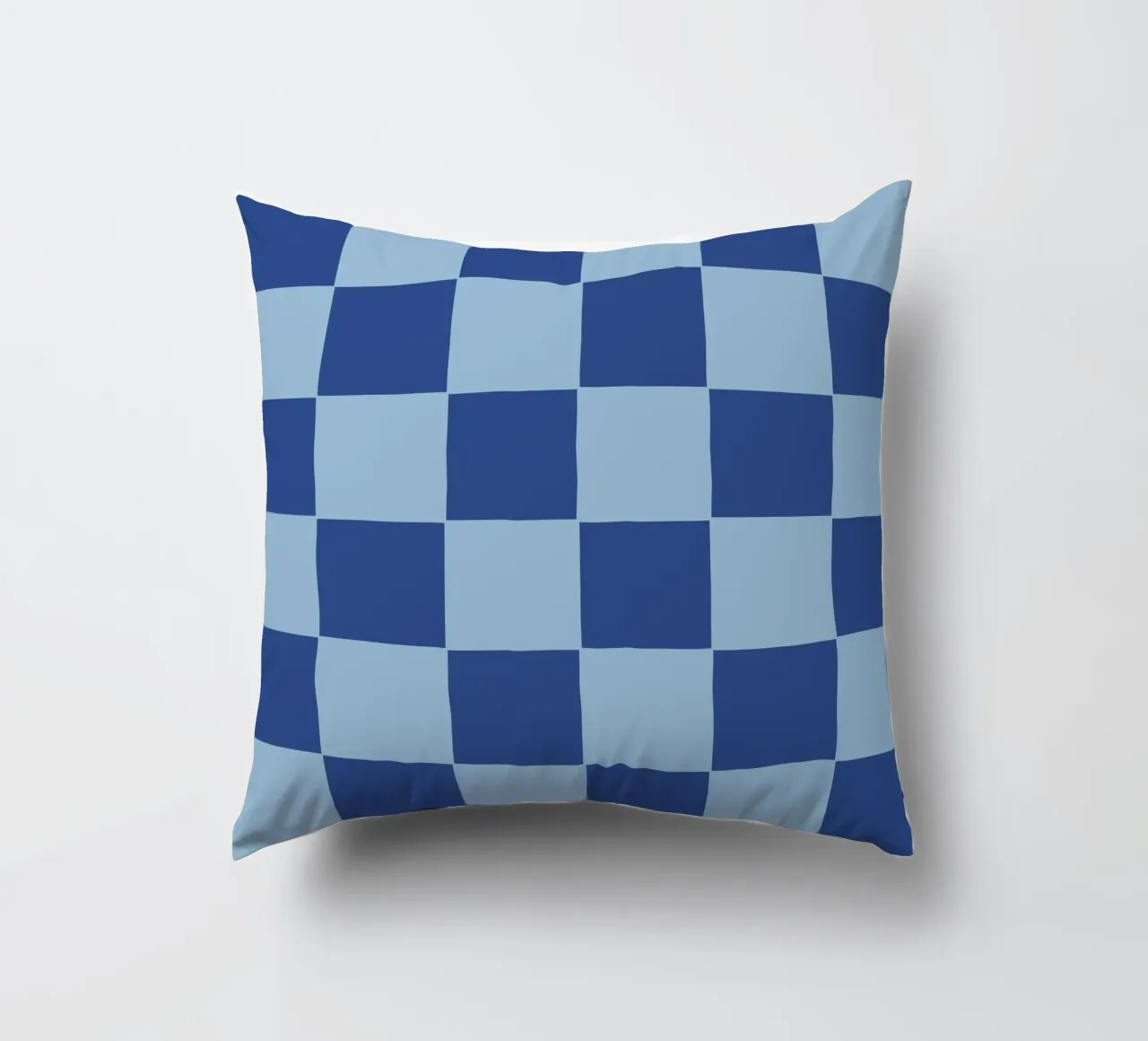 Blue bold eclectic checks cuscino da TijanaArtStudio88
