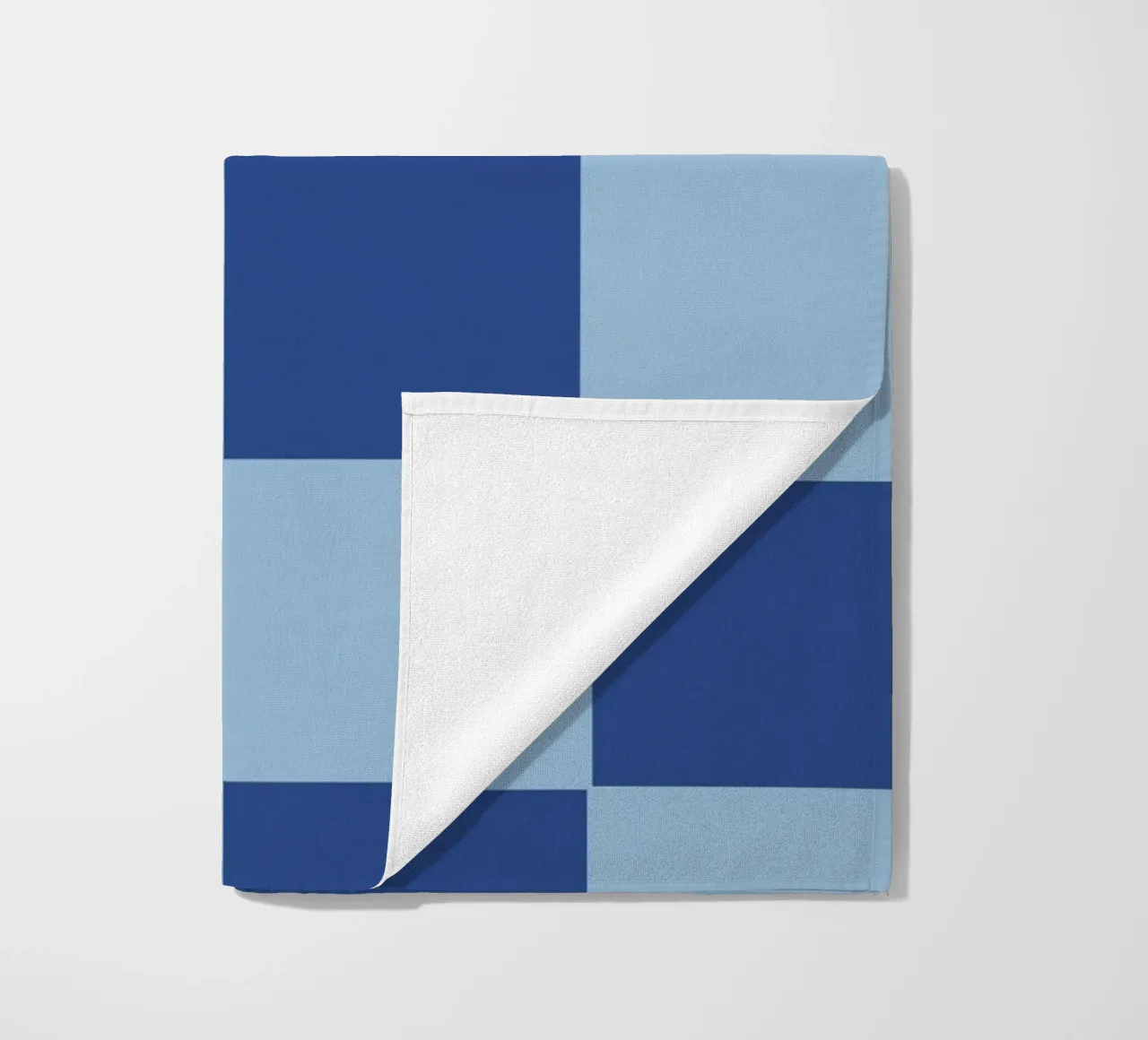 Blue bold eclectic checks telo mare da TijanaArtStudio88