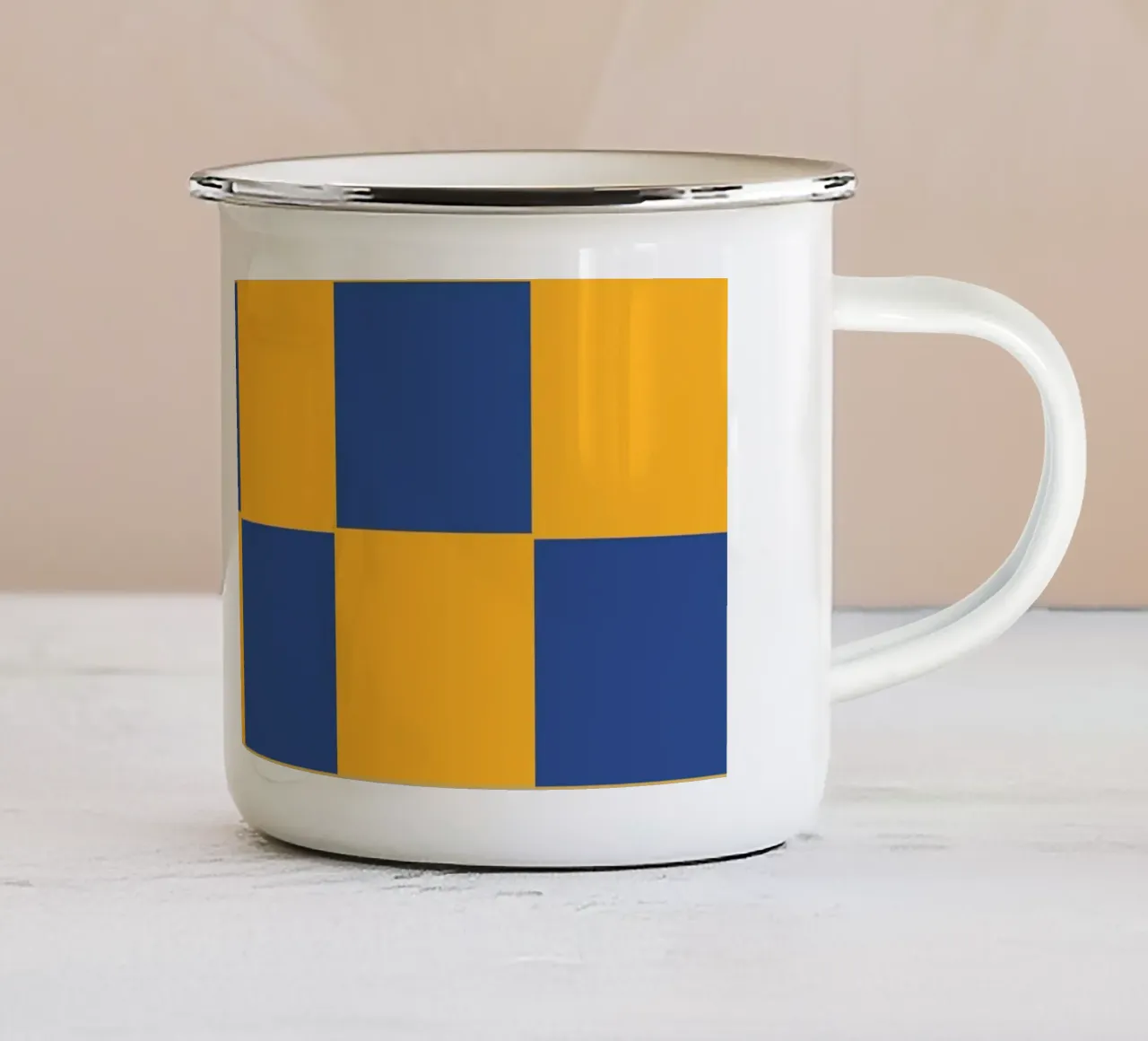 Yellow Blue Bold Eclectic Checks tazza in smalto da TijanaArtStudio88