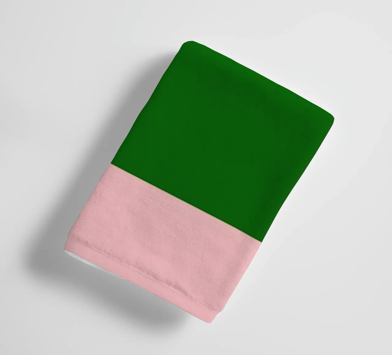 Purple Emerald Green Bold Eclectic Checks asciugamano da bagno da TijanaArtStudio88