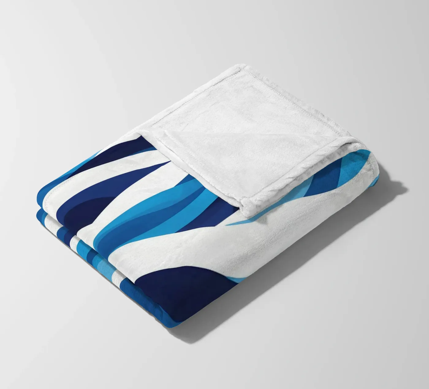 Wave pattern fleece blanket by LIFESTYLE OBJECTS