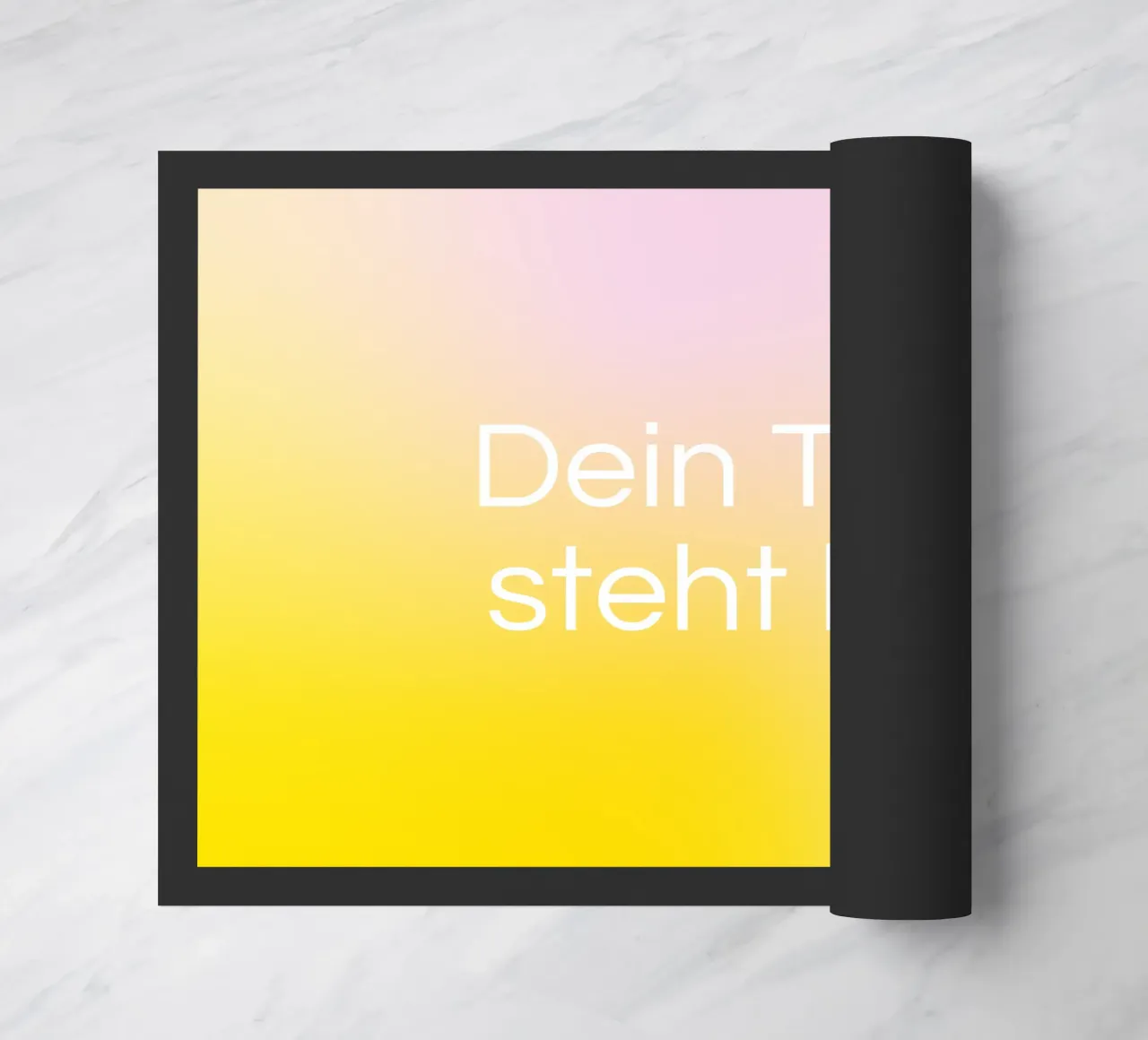 Modello di testo su sfumatura di colore giallo-rosa zerbino da Katja Stehle Design
