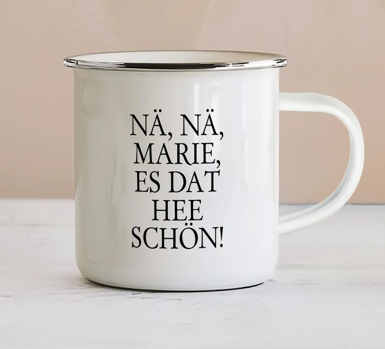 No, no, Marie... - Colonia che dice tazza in smalto da Ohkimiko