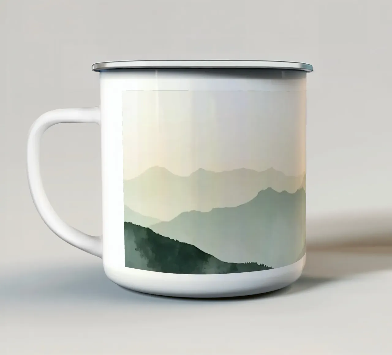 Gelaagd berglandschap met mist emaille mok van DesignDoodle