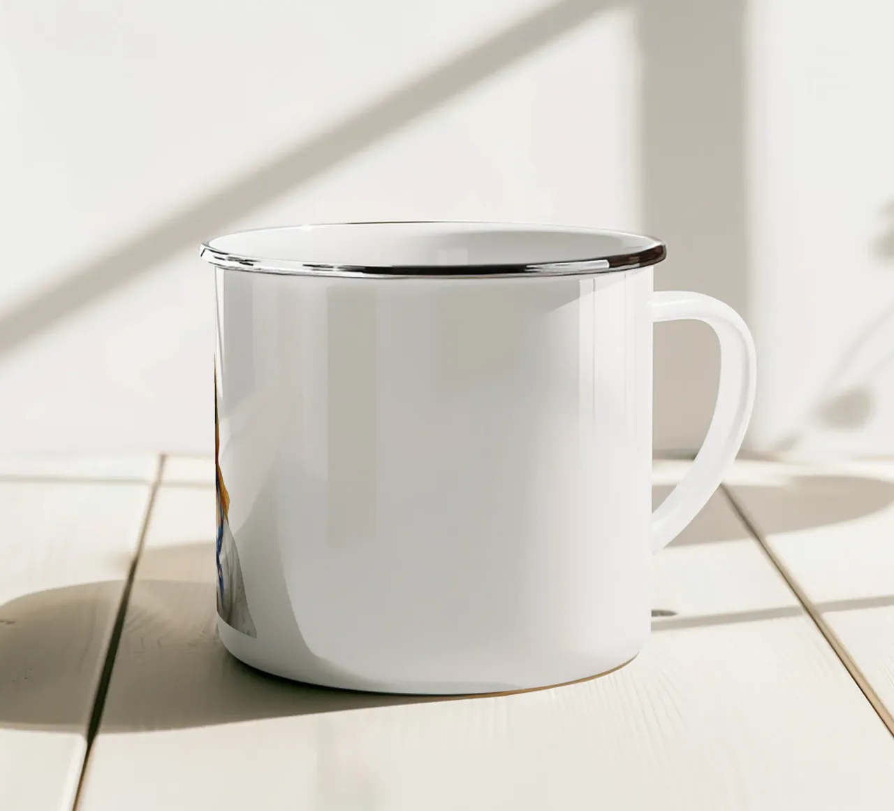 Una giovane bellezza tazza in smalto da Low Profile
