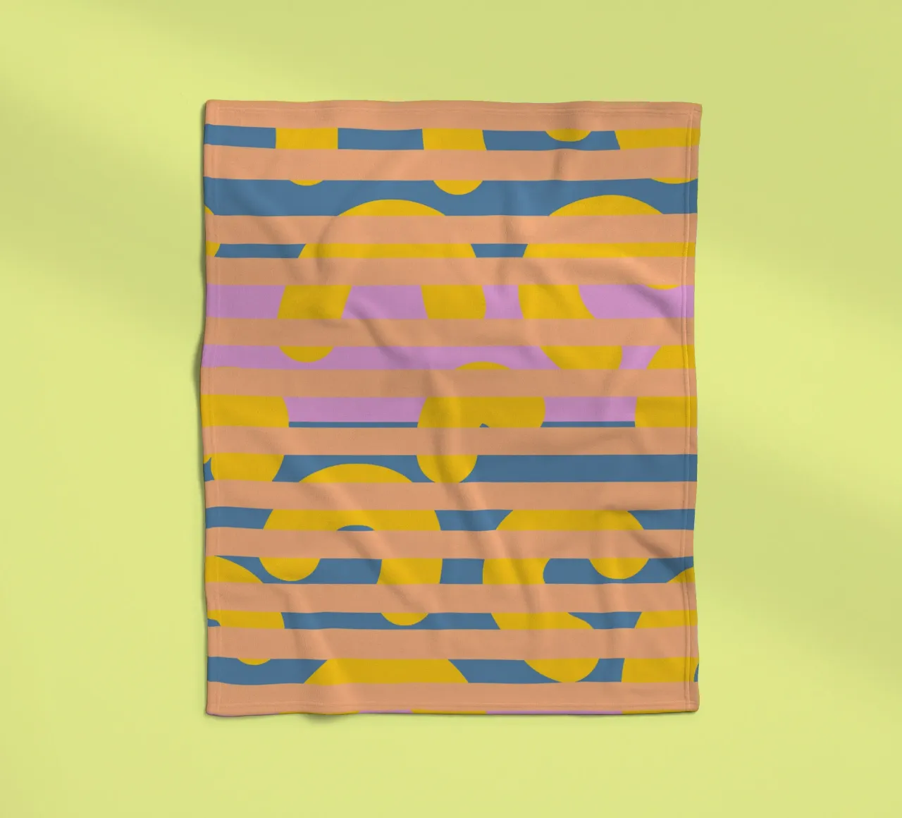 Banane hinter Gittern Fleecedecke von Little Dean