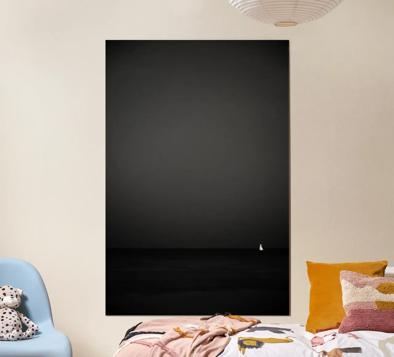 Mare notturno #3 poster con telaio in plastica da Tal Paz-Fridman