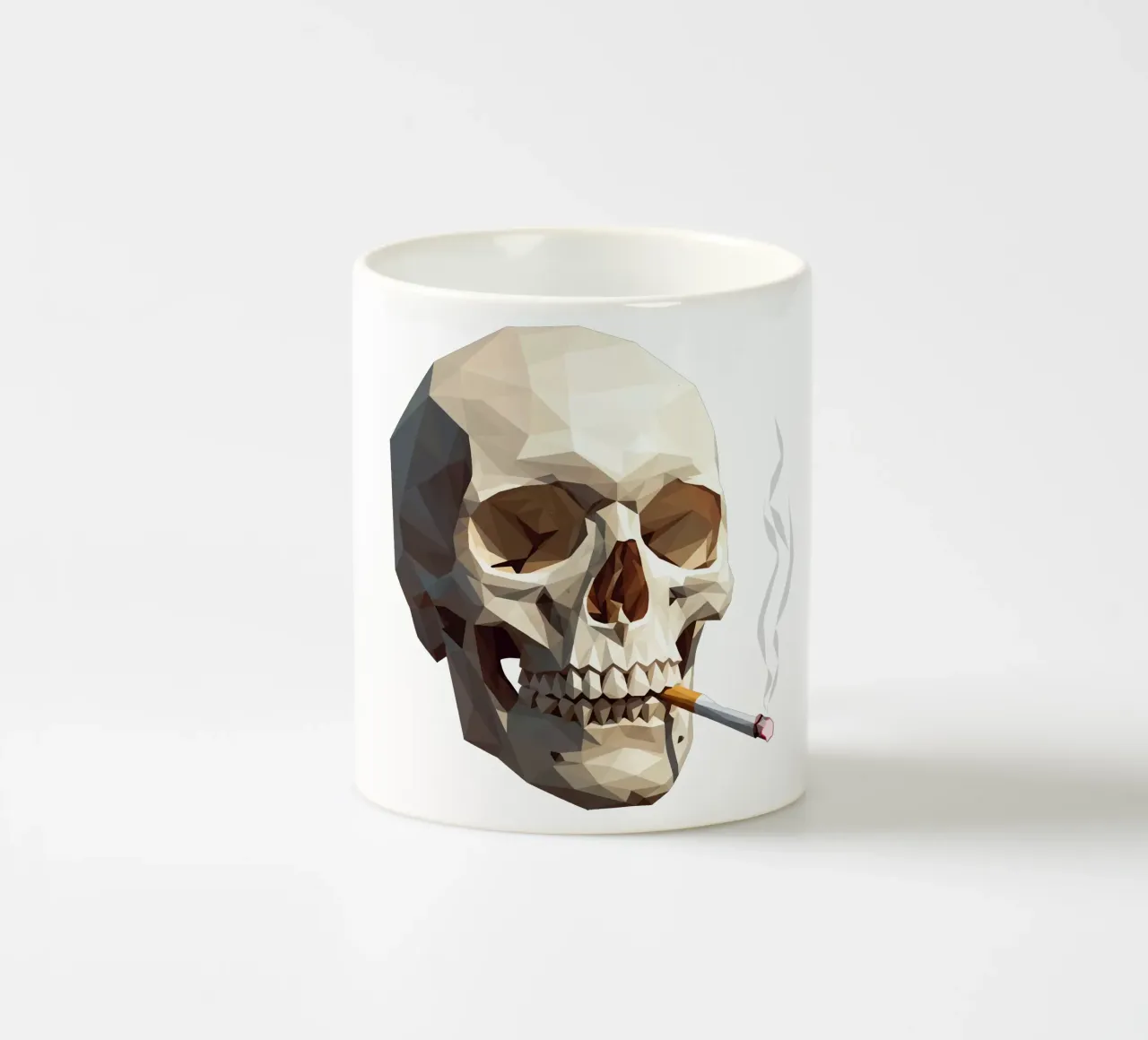 Cranio di uno scheletro con sigaretta accesa tazza in ceramica da Low Profile