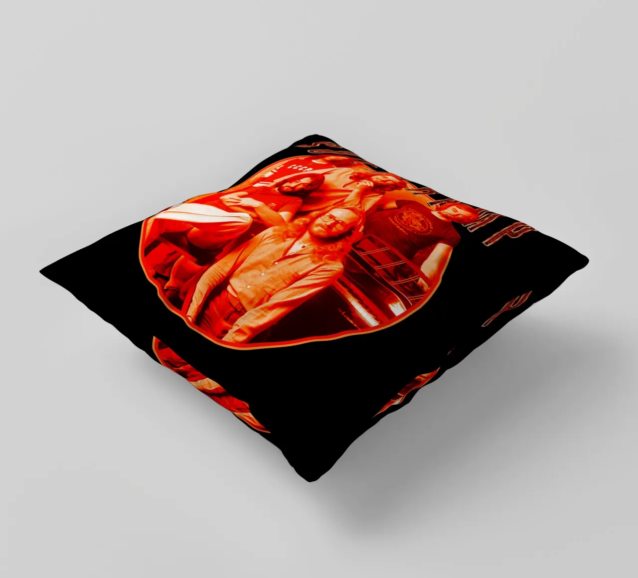 Retro Style - Super Tramp cuscino da igoshdesigns