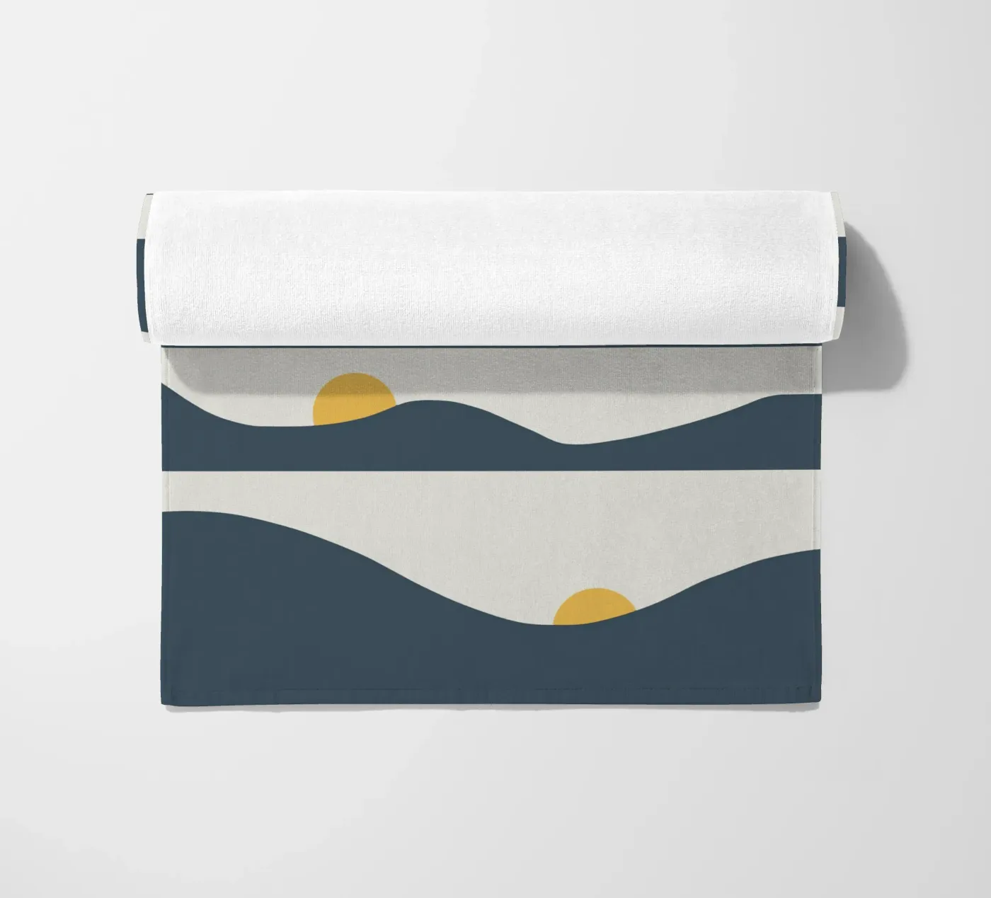 Sun phases strandhanddoek van Little Dean