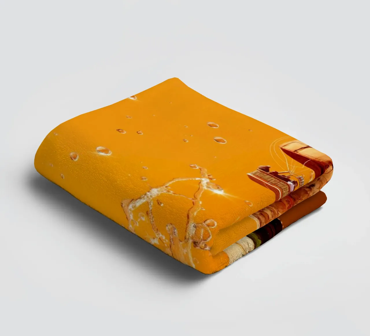 Light Prosecco towel by 360brain