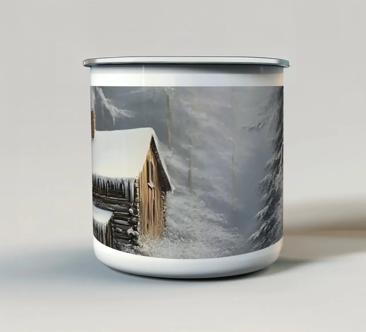 Poster invernale con capanna in un bosco innevato tazza in smalto da Studio Vibe