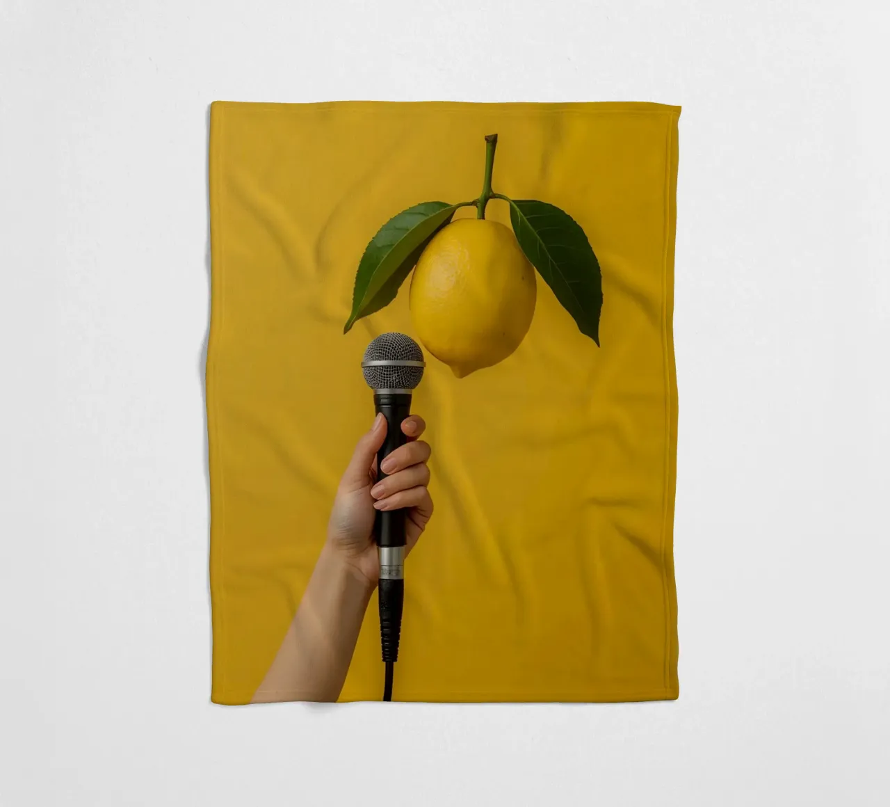 Lemon Techniques Fleecedecke von DesignDoodle