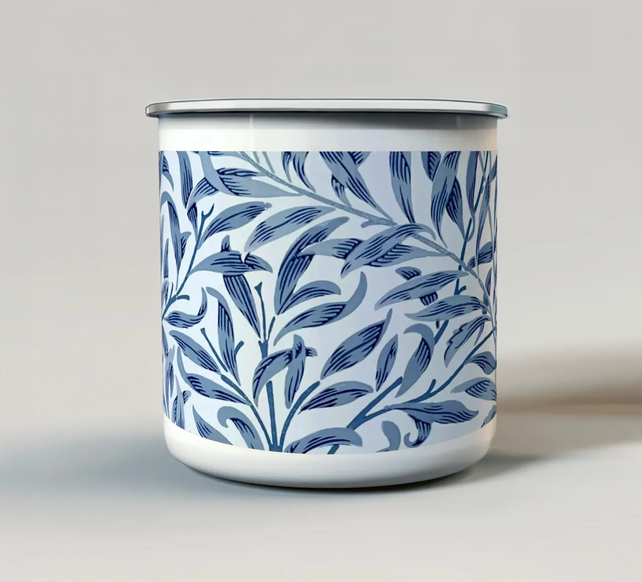Blue Leaves tazza in smalto da Vivi Nicolin