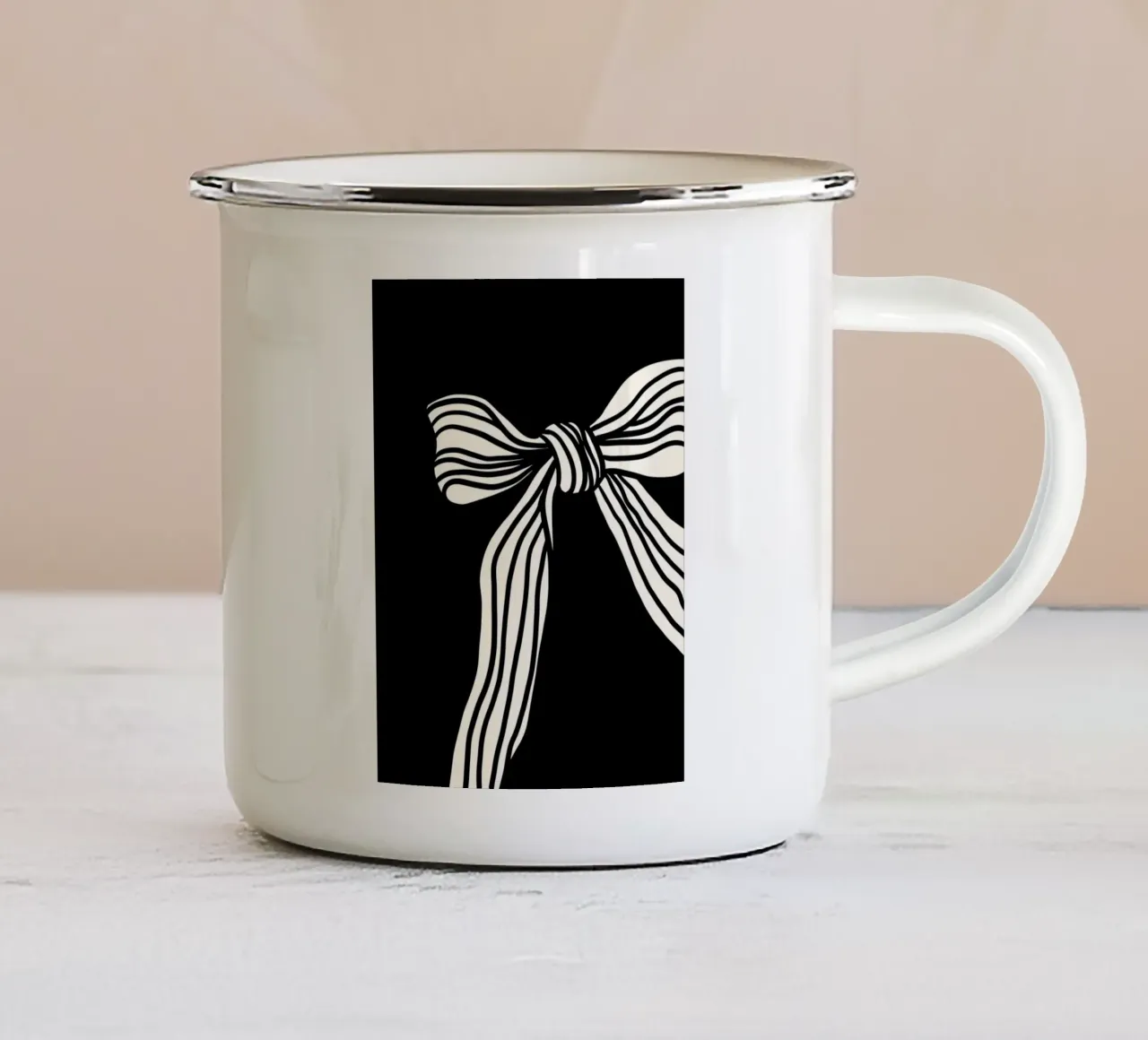 White bow on black tazza in smalto da TijanaArtStudio88