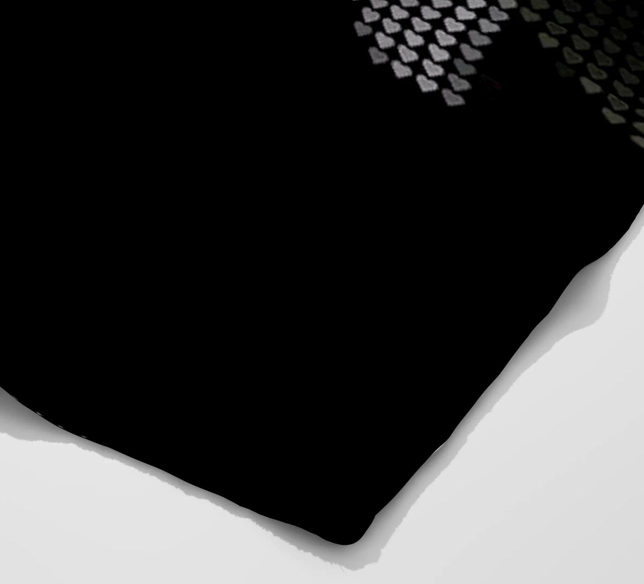 Heart Of (Black Version) coperta in pile da Robotic Ewe