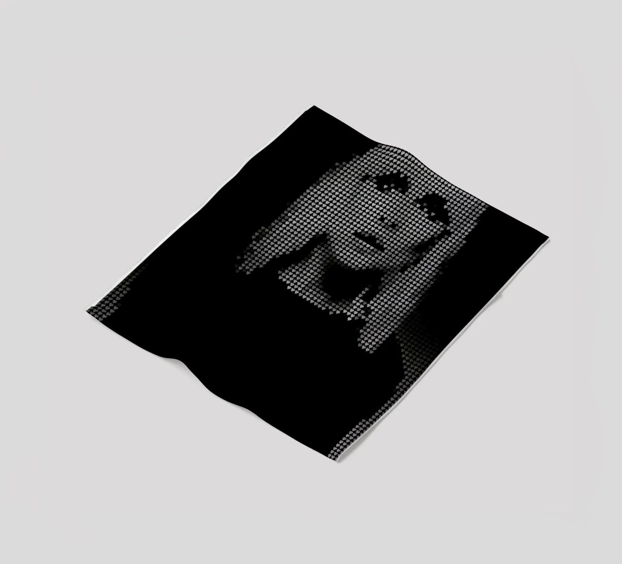 Heart Of (Black Version) coperta in pile da Robotic Ewe