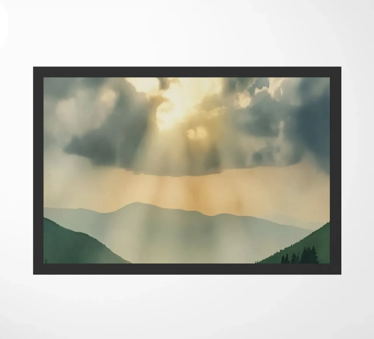 Paesaggio montano con raggi di sole zerbino da DesignDoodle