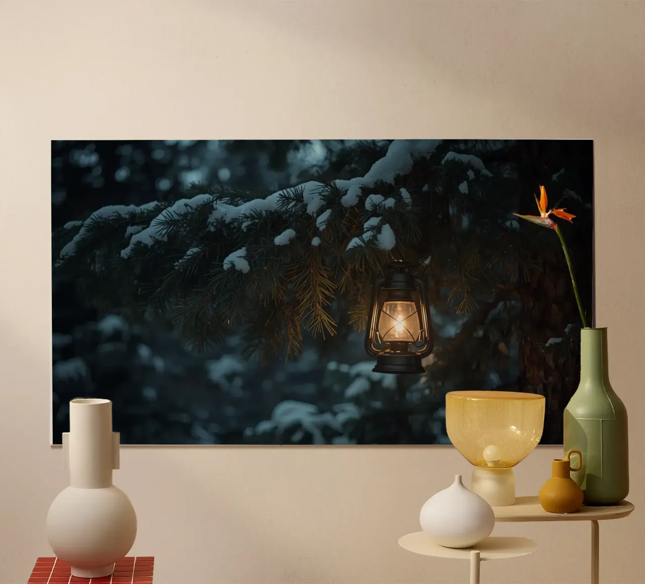 Lanterna a olio appesa a un ramo di pino coperto di neve carta hahnemühle da DesignDoodle