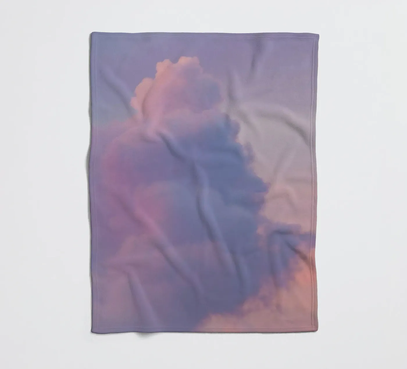 Nuage(s) #13 plaid polaire de Tal Paz-Fridman