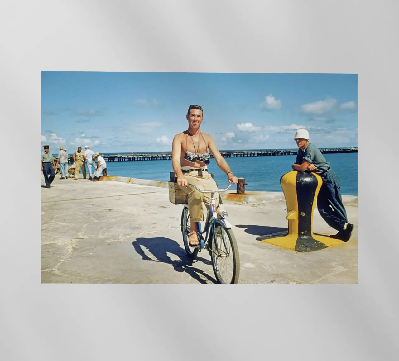 Its A Hard Life Slim Aarons pellicola backlit da GEOLOG