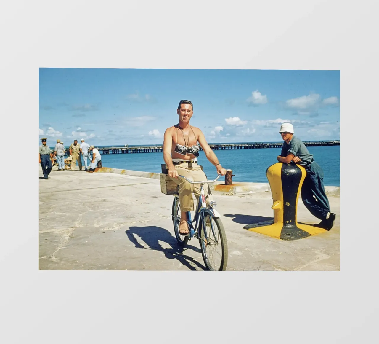 Its A Hard Life Slim Aarons pellicola backlit da GEOLOG