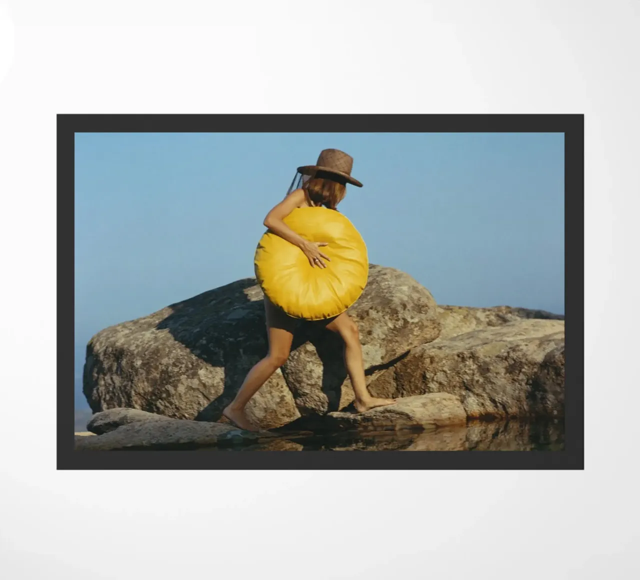 Finding A Spot Slim Aarons 1973 zerbino da GEOLOG