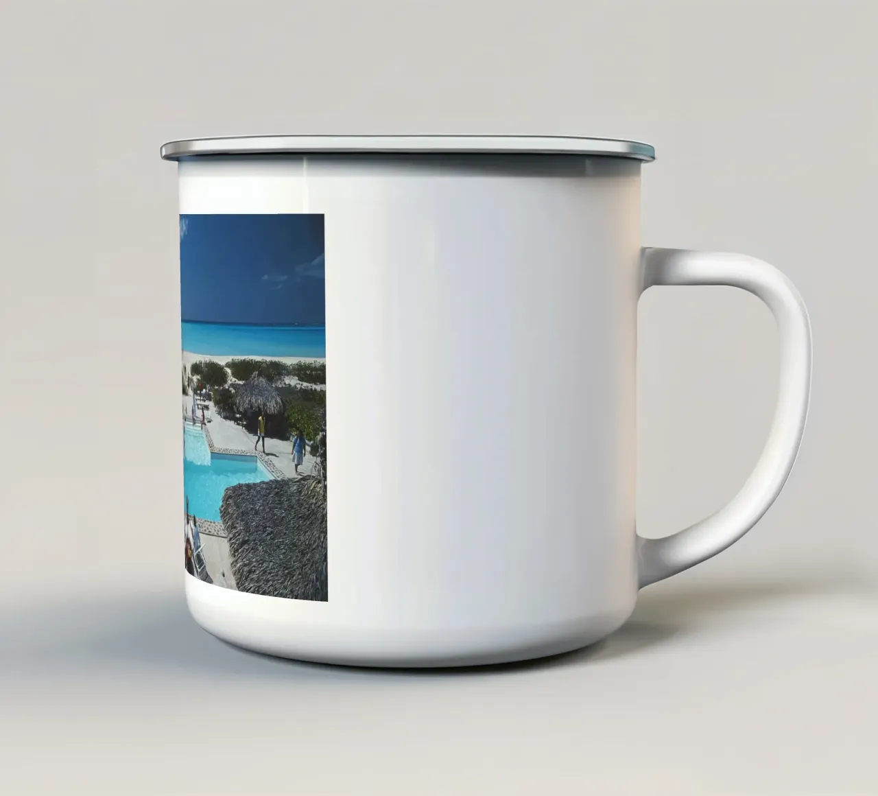 The Meridian Club Slim Aarons 1981 tazza in smalto da GEOLOG