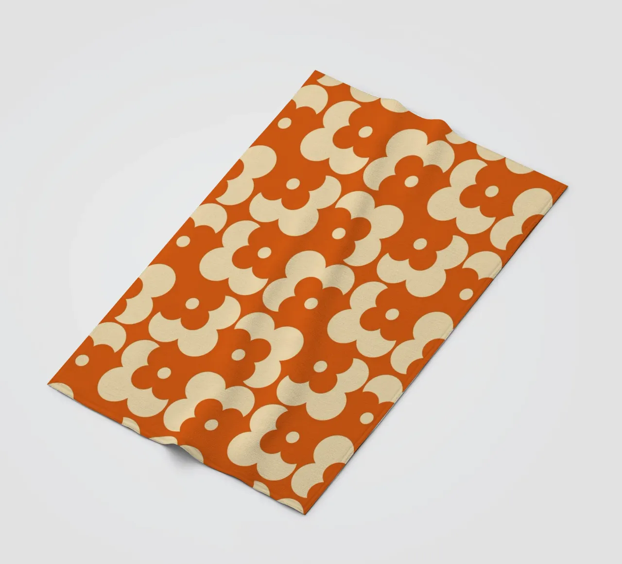 Orange fall retro 60s floral pattern coperta in pile da TijanaArtStudio88