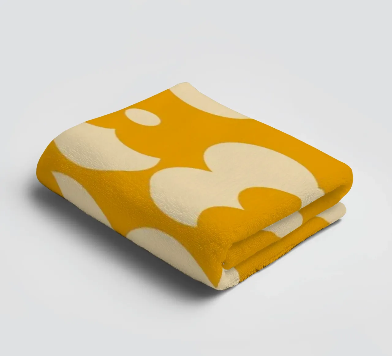 Yellow fall retro 60s floral pattern asciugamano da bagno da TijanaArtStudio88