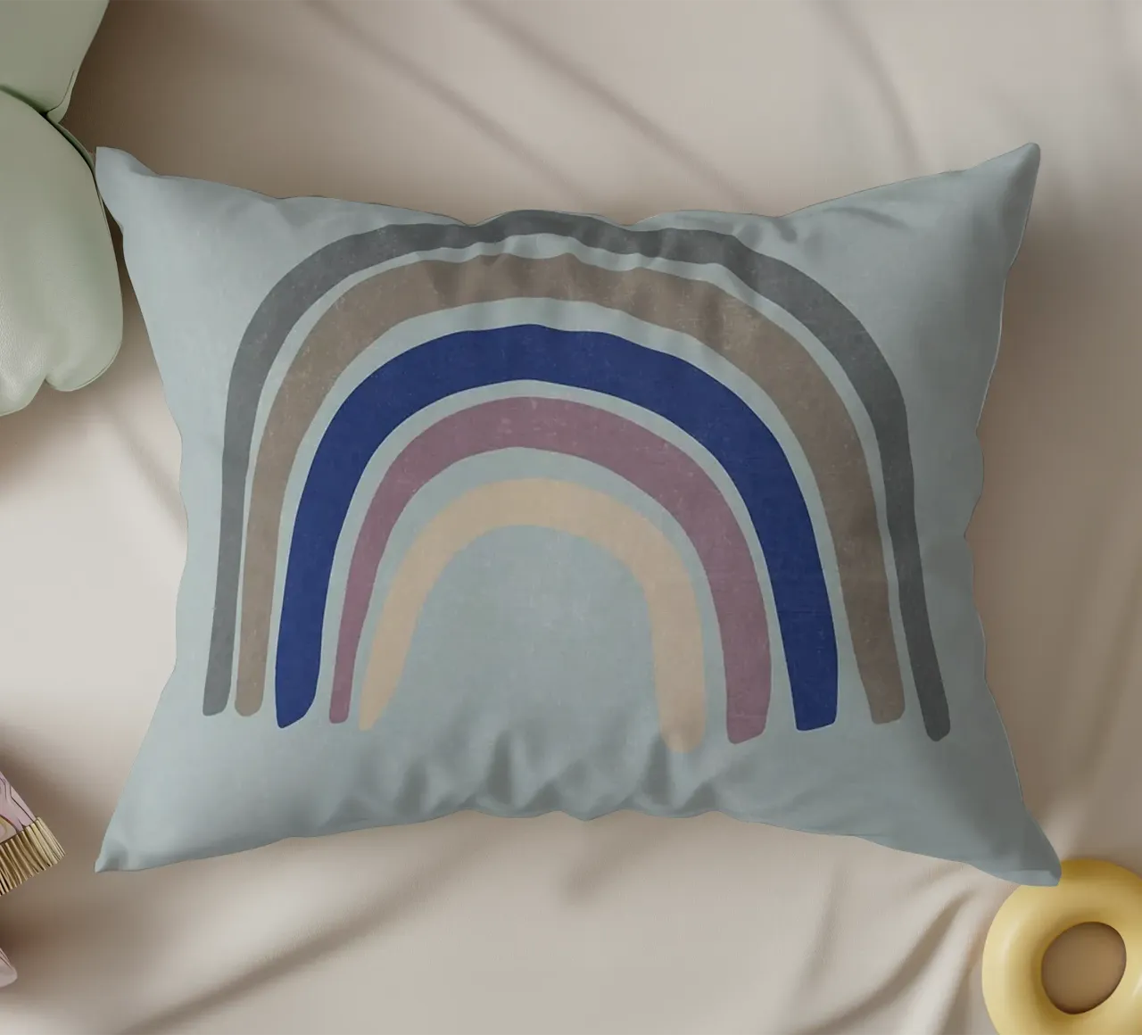 Blu arcobaleno cuscino da Charlotte Gagnon