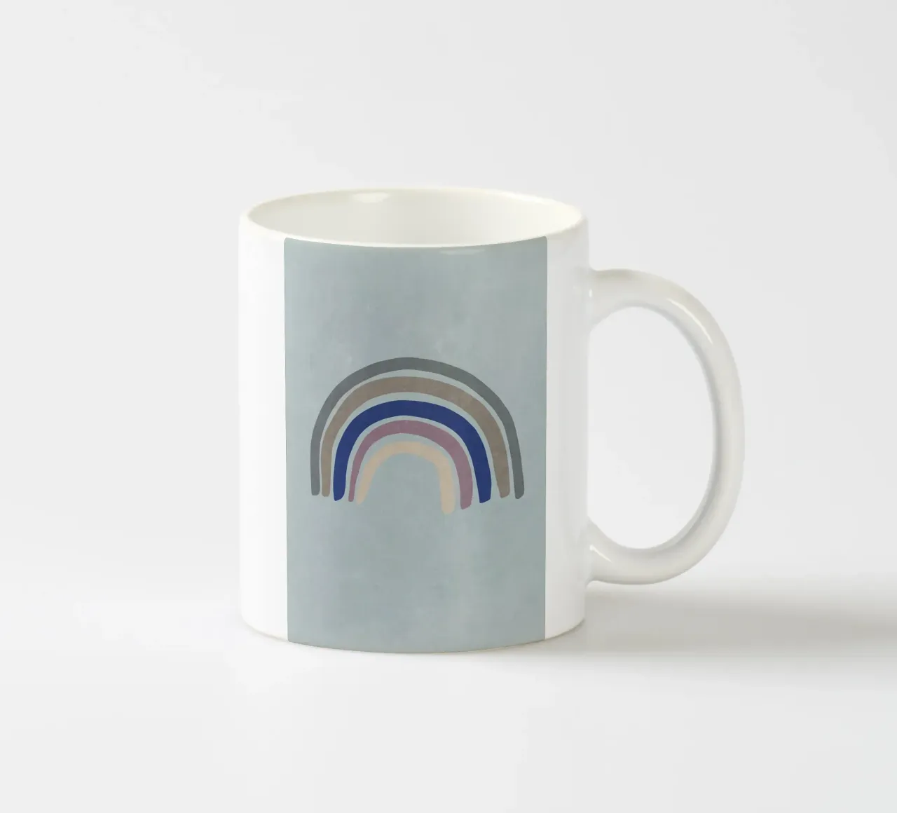Blu arcobaleno tazza in ceramica da Charlotte Gagnon
