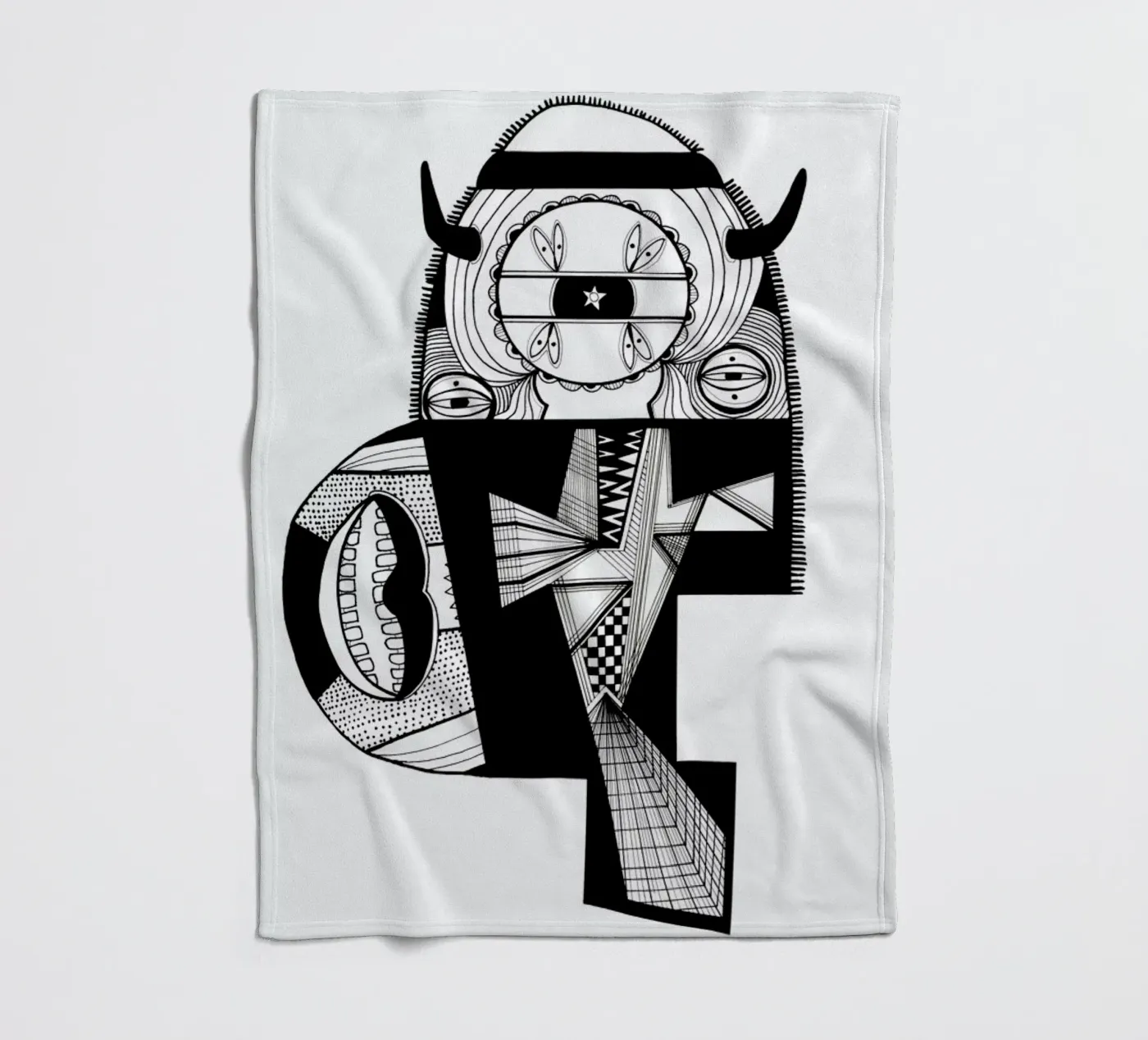 monsterfish Fleecedecke von Studio Teer