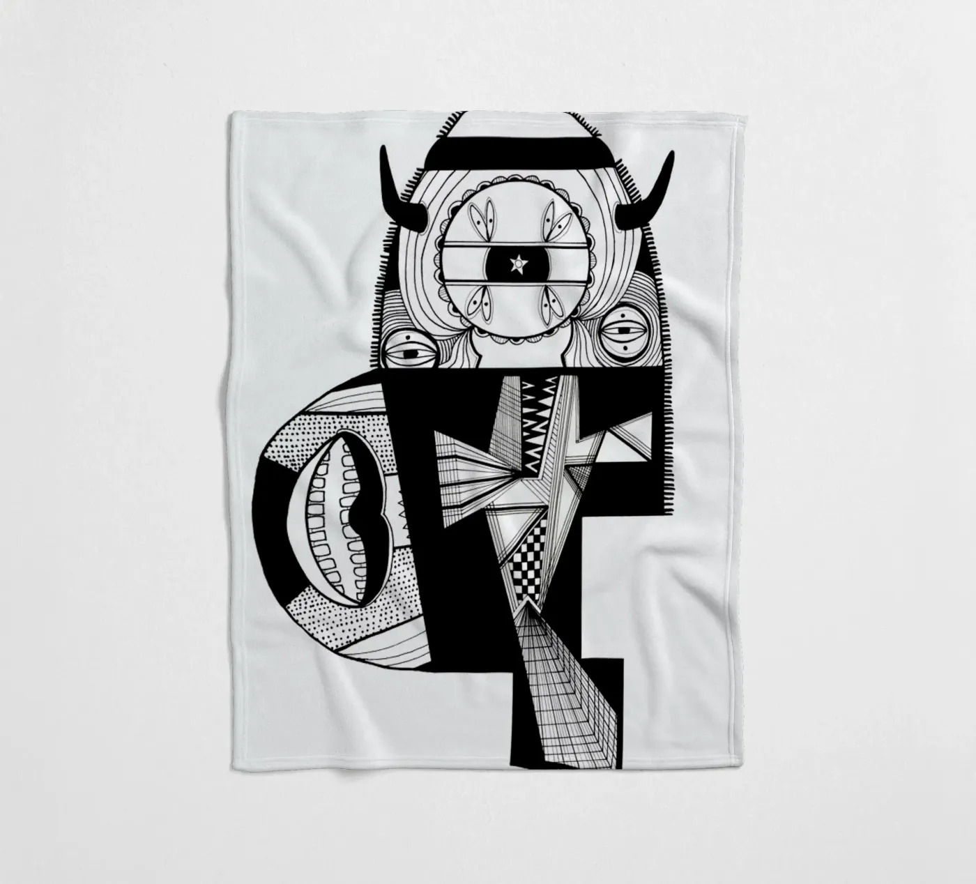 monsterfish Fleecedecke von Studio Teer