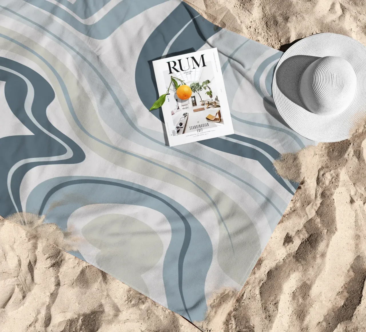 Motivo blu attenuato telo mare da Little Dean