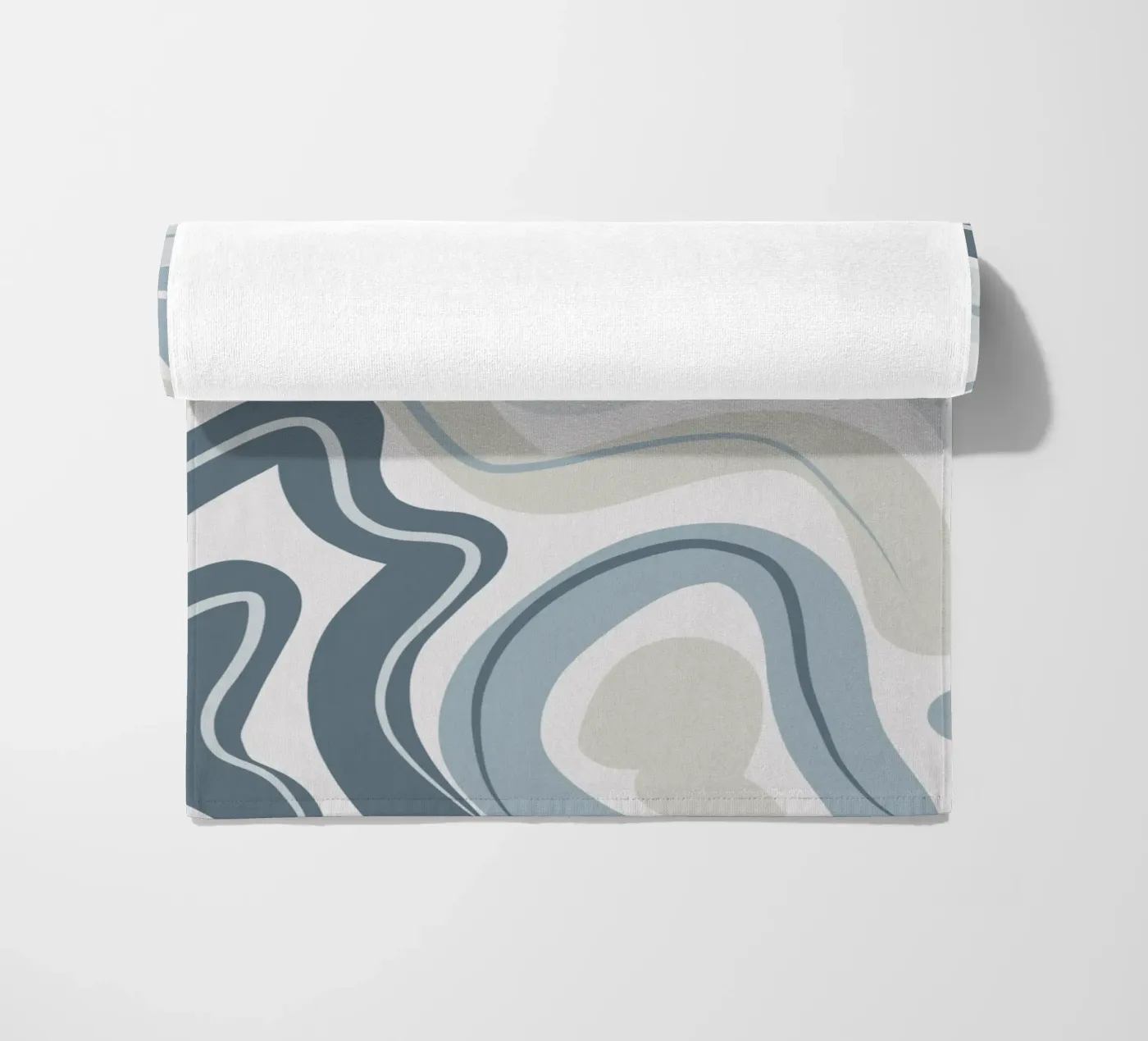 Muted blue pattern strandhanddoek van Little Dean