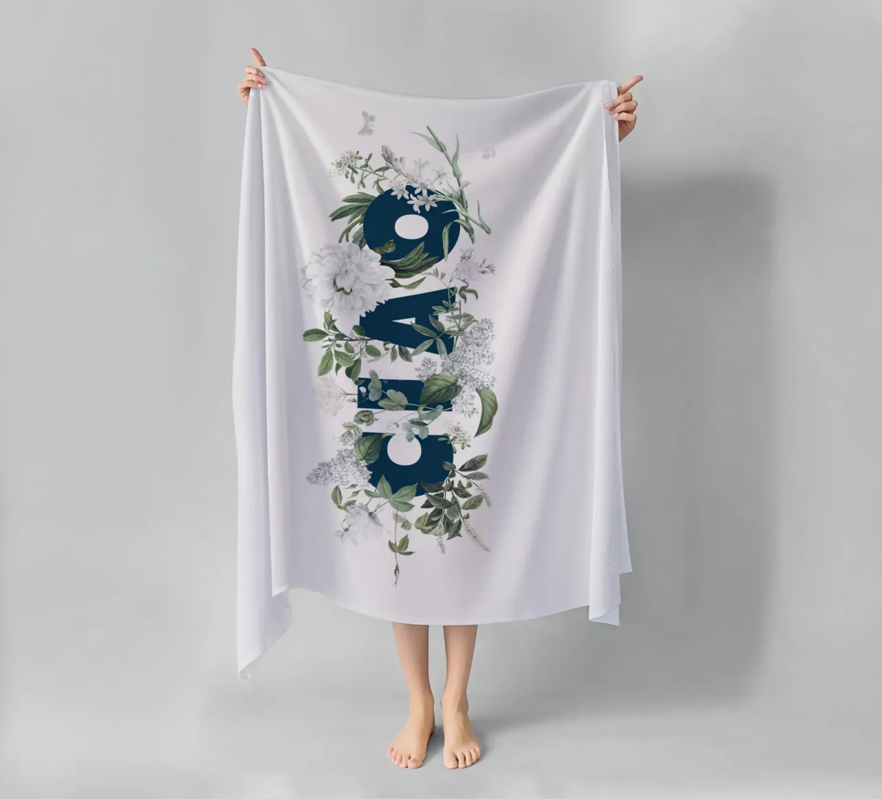 Ciao Fiori e Insetti Blu Bianco telo mare da Studio Frances M