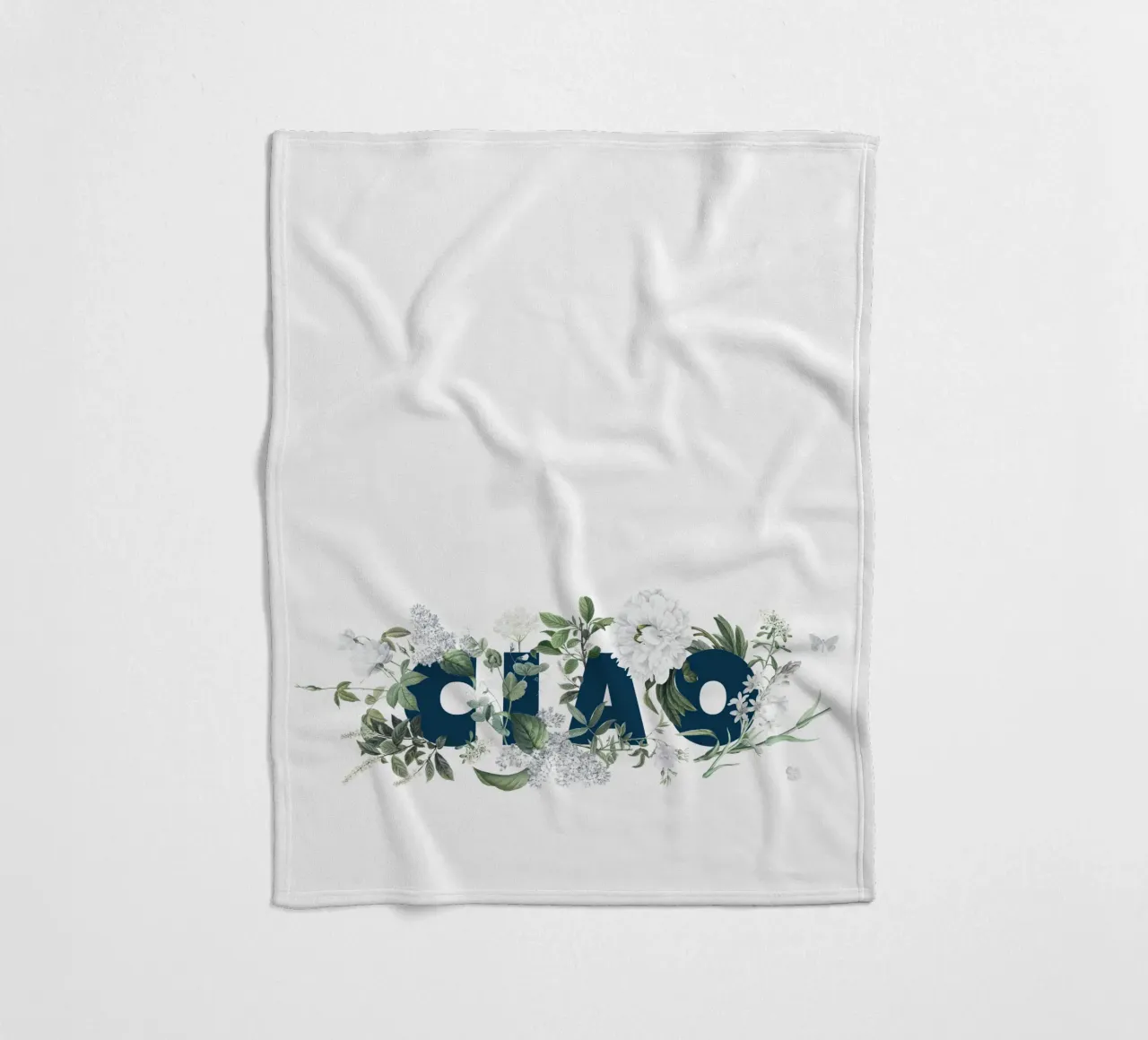 Ciao Fiori e Insetti Blu Bianco coperta in pile da Studio Frances M