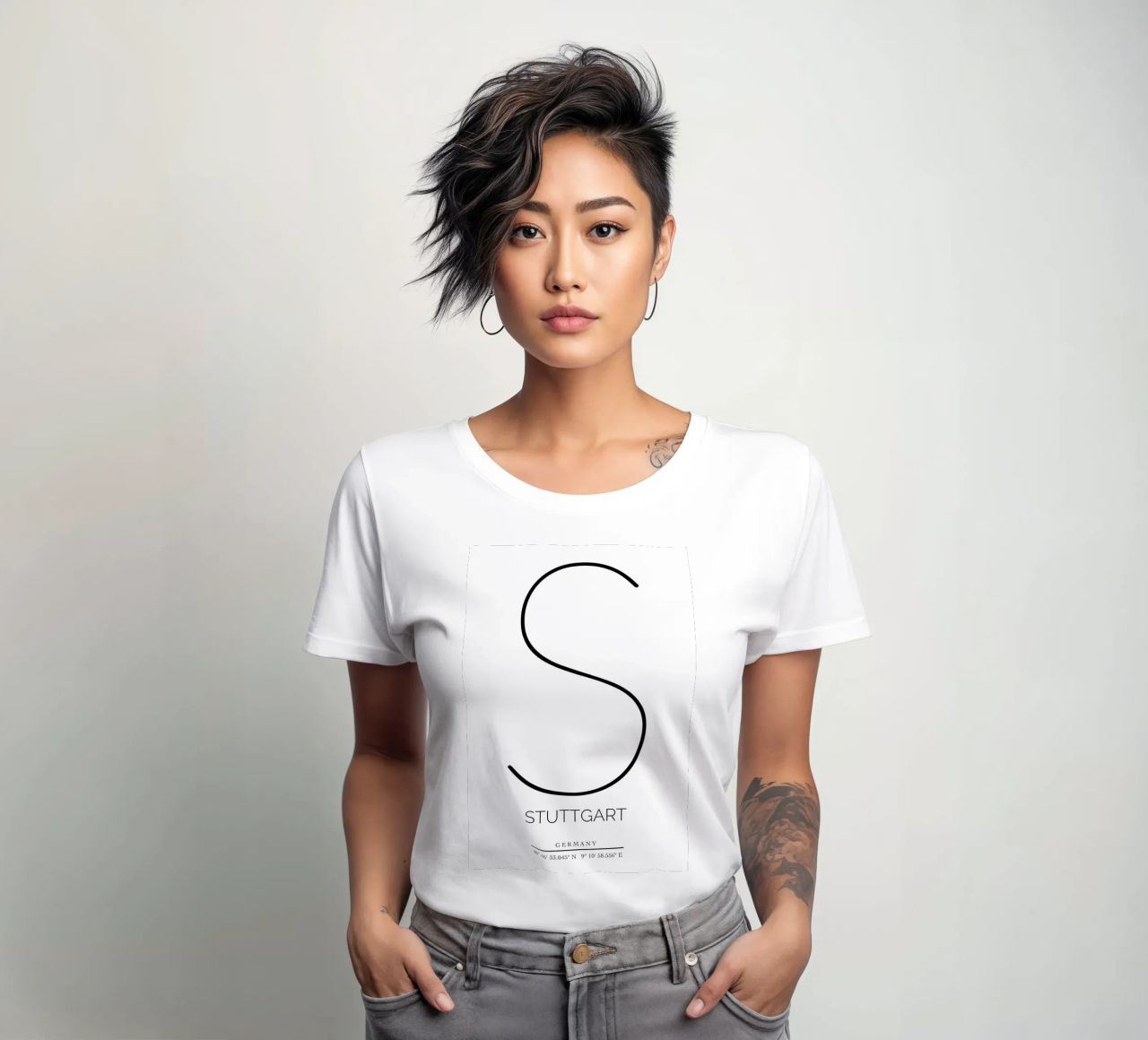 STUTTGART -  white Frauen T-Shirt von CityLights