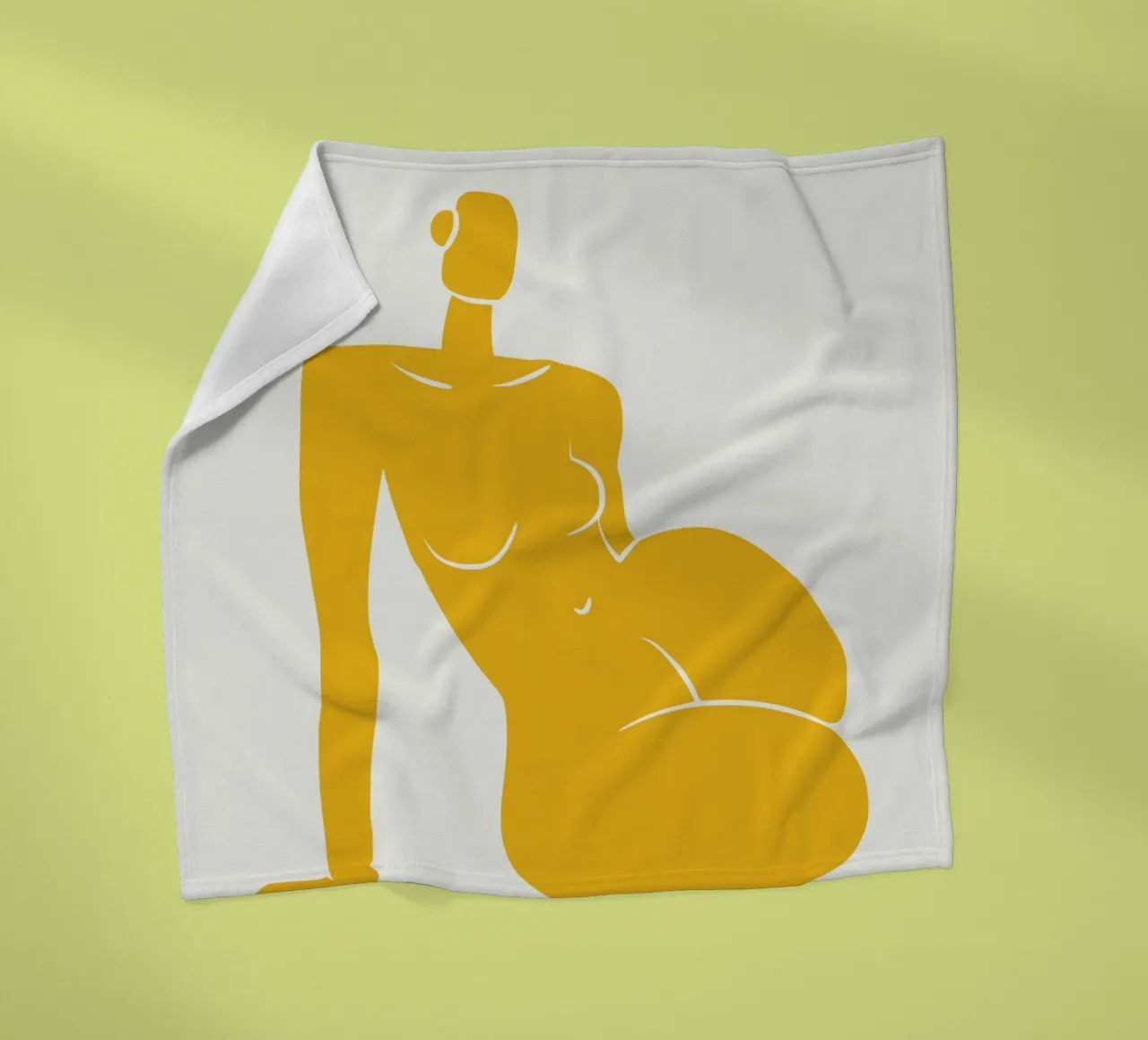 Seduta nuda in giallo x coperta in pile da Little Dean