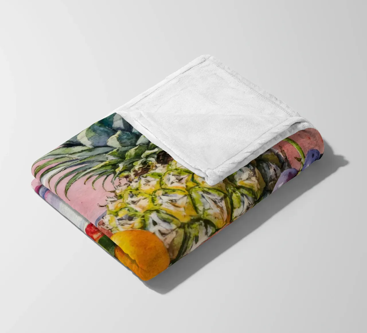 Ananas, mele, uva e agrumi coperta in pile da Attaboy Dsgn