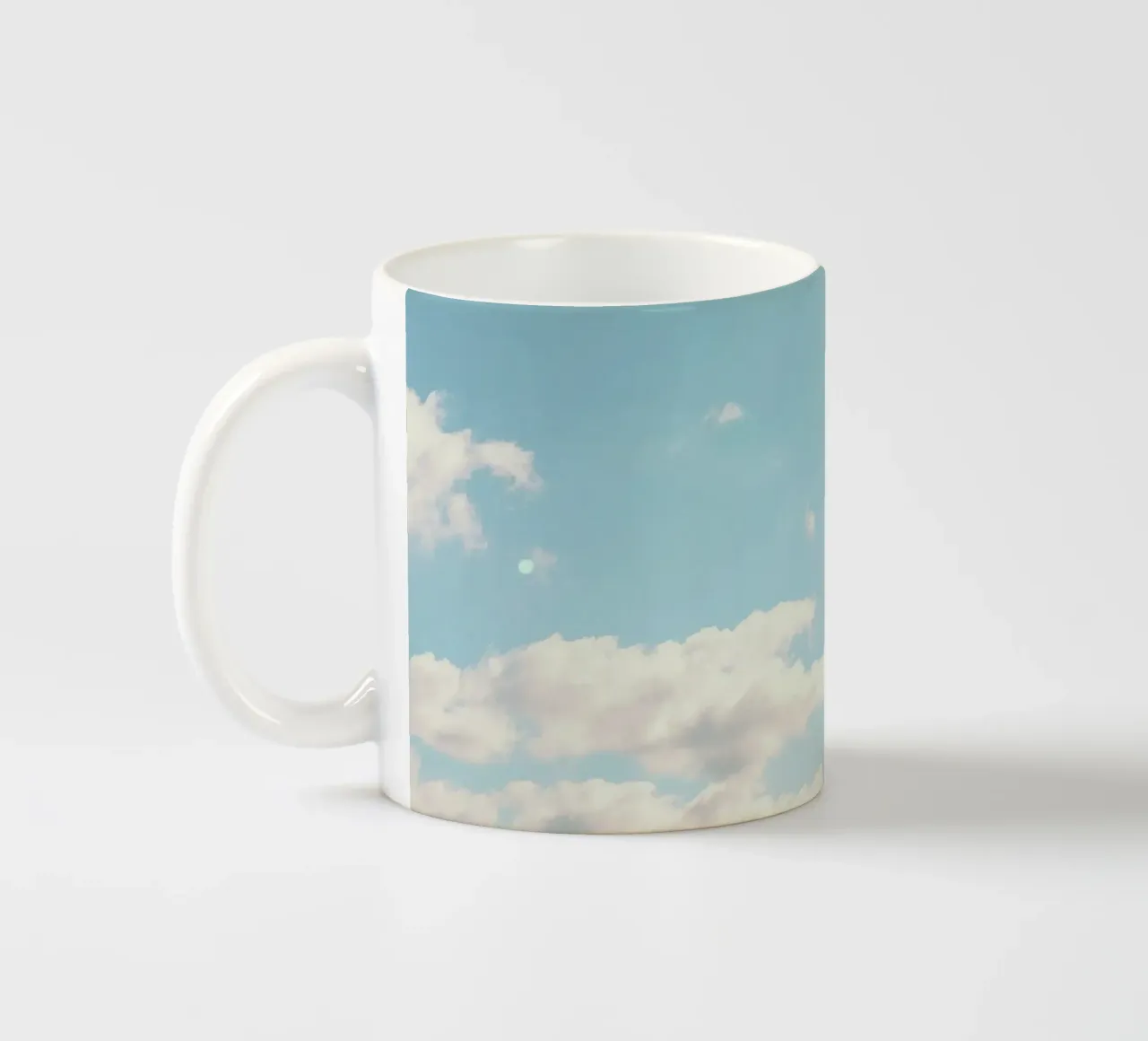 Sognare ad occhi aperti tazza in ceramica da Cassia Beck Photography