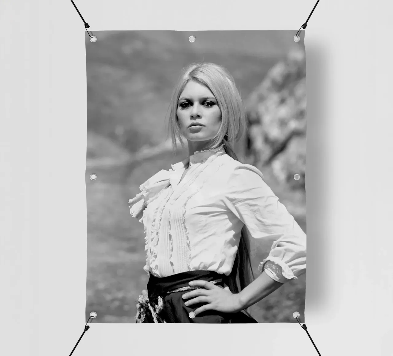 Brigitte Bardot in Shalako telo in pvc da vintgeseyn