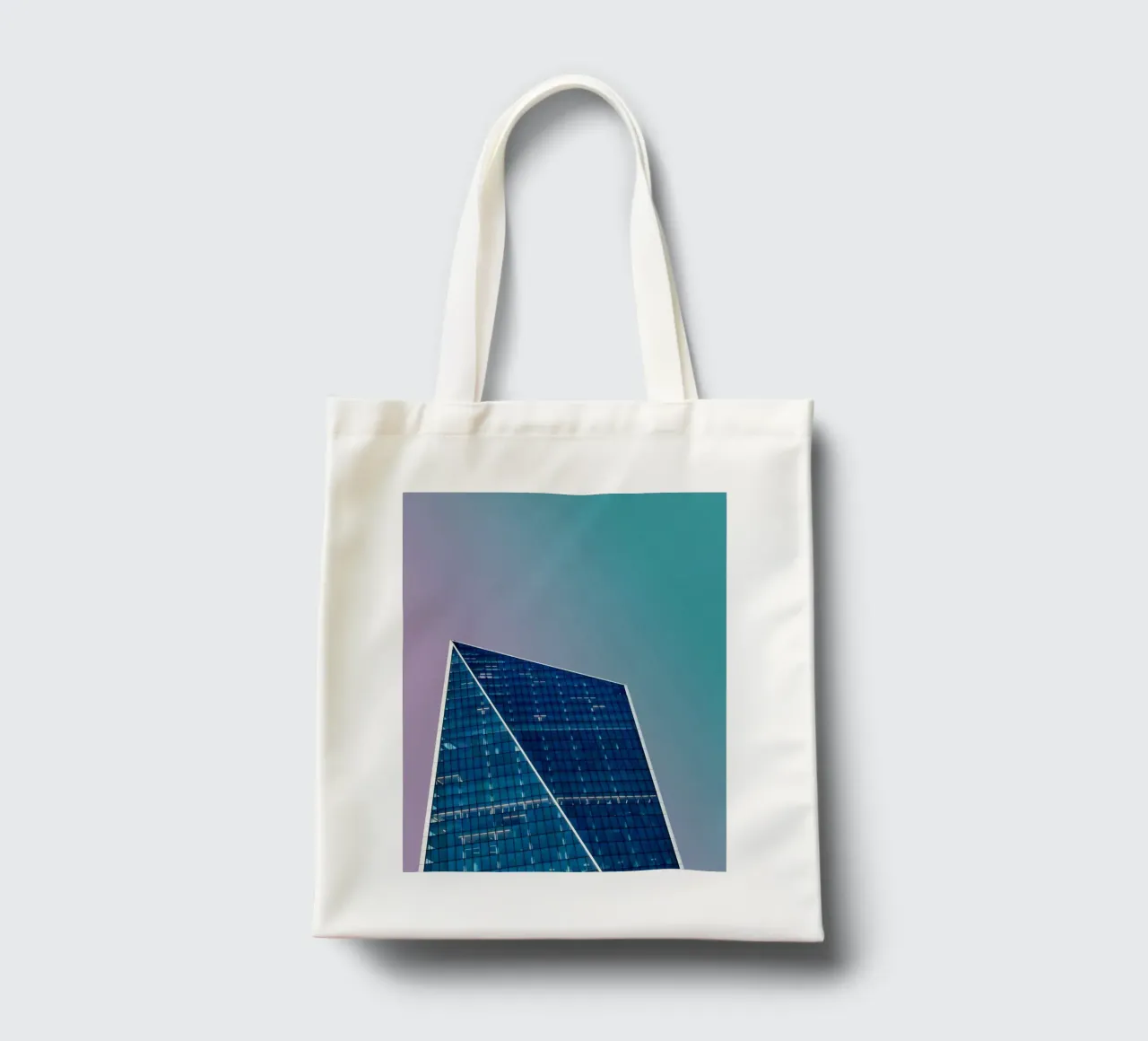 high architecture in gradient sky borsa in juta da Keyn