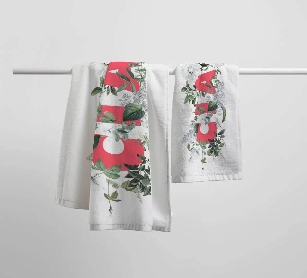 Ciao Fiori e Insetti Rosso Bianco asciugamano da bagno da Studio Frances M